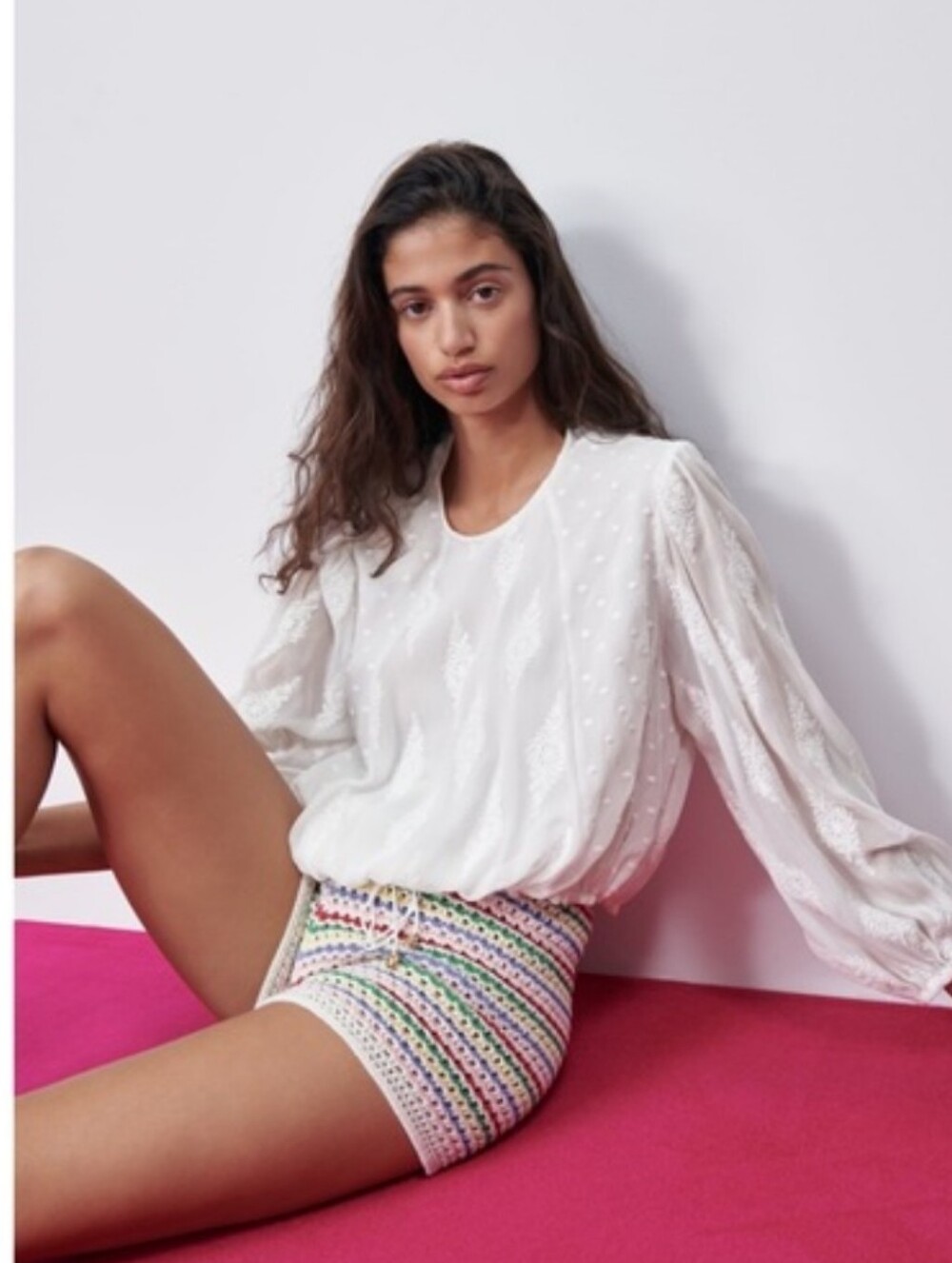 Zara Size Xs White Embroidered Swiss Dot Blouse